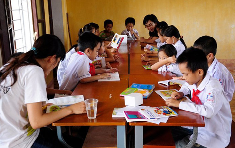 Ngày hội đọc sách cho trẻ em nghèo ở Hà Nội